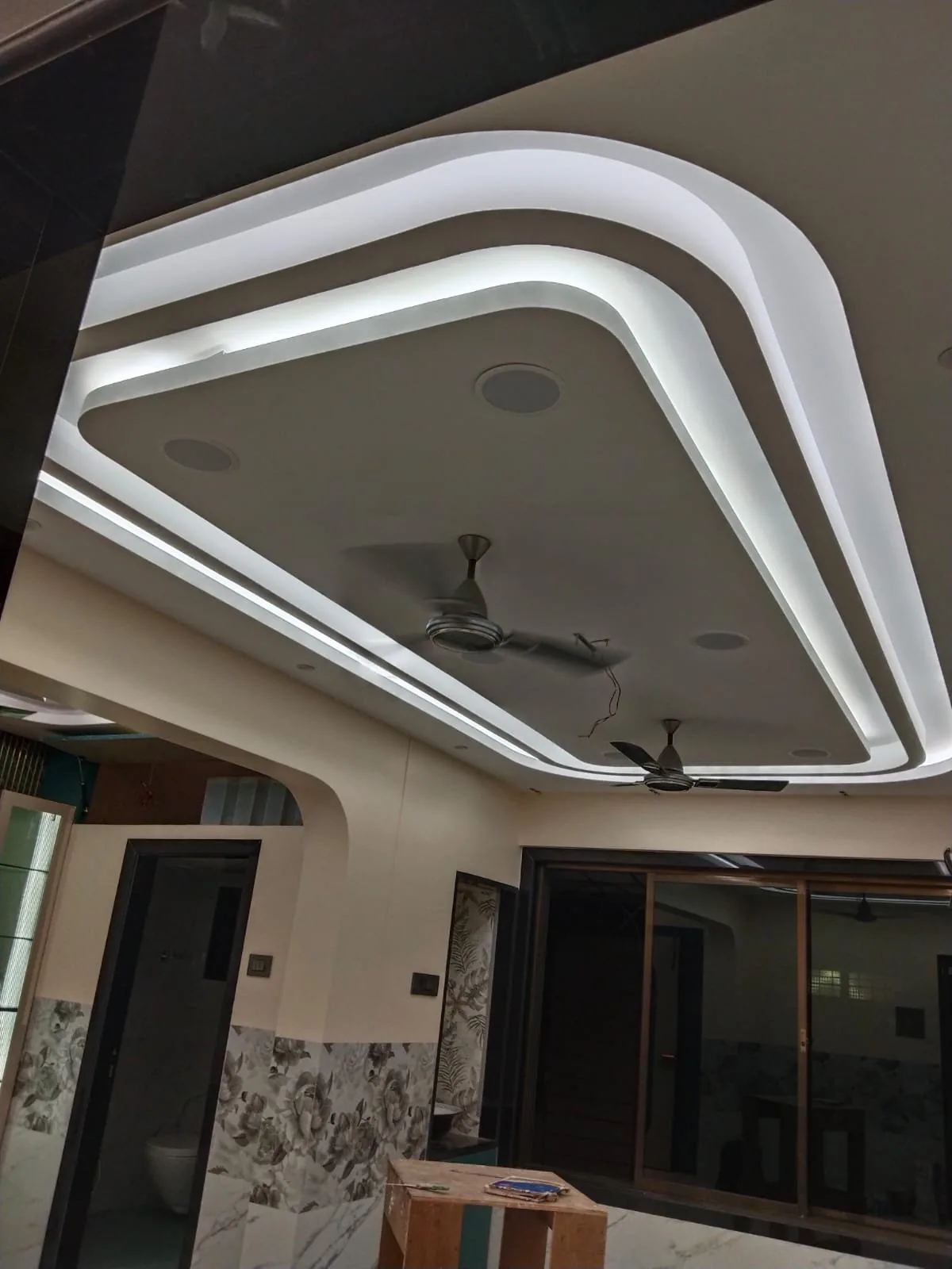 Multi-tier Ceiling